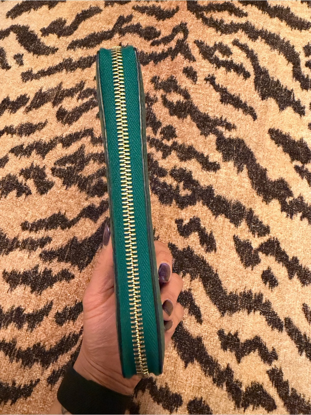 Gucci Guccissima Teal Green Leather Zip Around Wallet PRISTINE with COA! - Picture 4 of 7